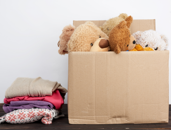 Pack an essentials box when you move home with kids