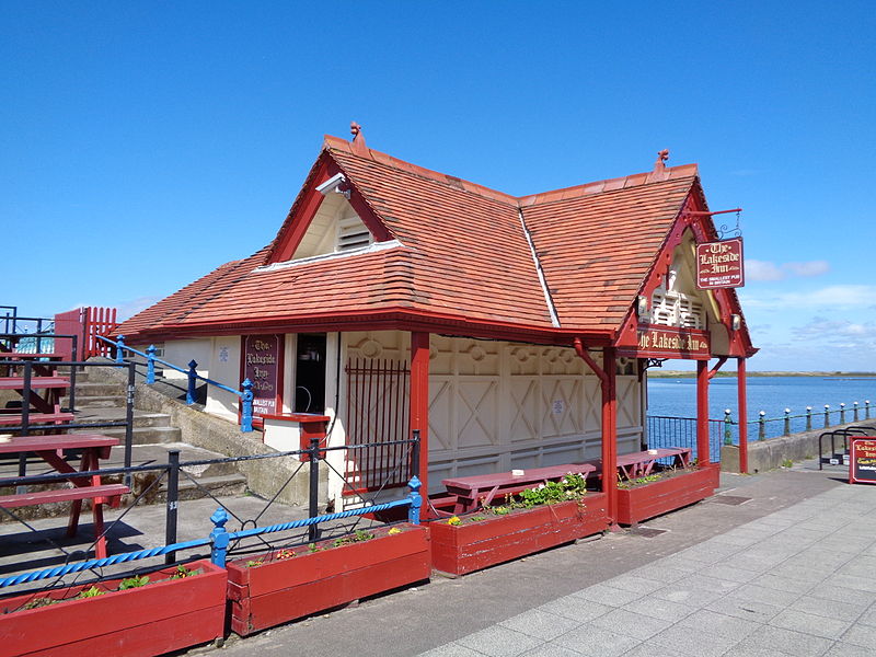 The Lakeside Inn, Southport 