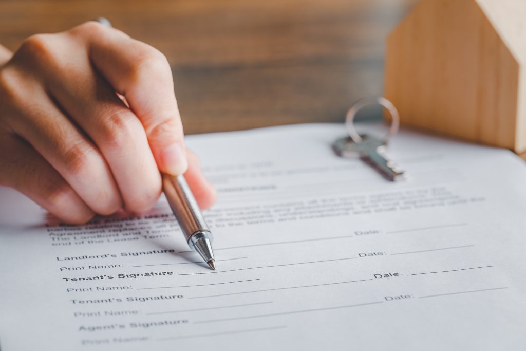 Lease agreement document for private rented tenant